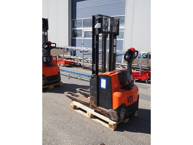 Toyota - afbeelding 2 van  9