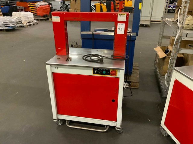 Tp-700 - omsnoeringsmachine - afbeelding 1 van  6