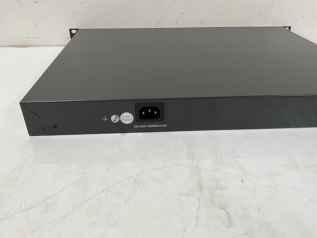 Tp-link - tl-sg3428mp 24-port switch - afbeelding 4 van  4