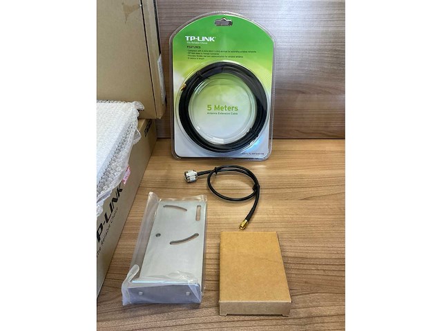 Tp-link ant5823b antenne 23dbi n-type (2x) - afbeelding 4 van  5