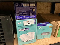 Tp-link av1000 powerline starter kit (6x) - afbeelding 1 van  3