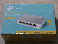 Tp-link ethernet switch tl-sf1005d 1730502089 - afbeelding 1 van  3