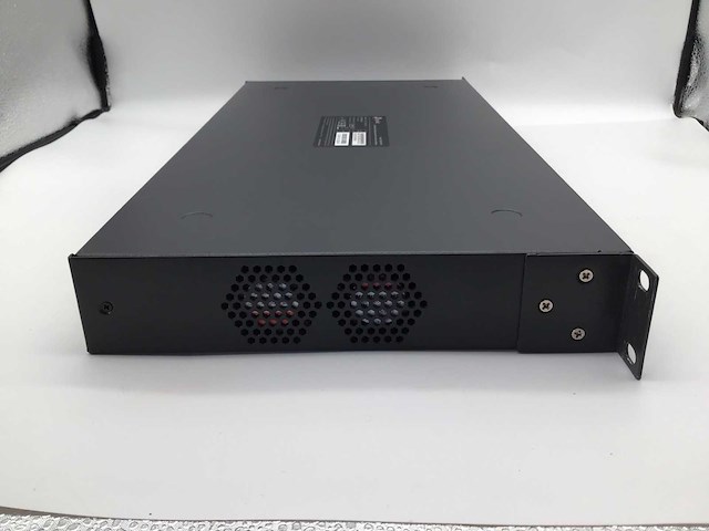 Tp-link jetstream omada t1600g-28ps 28 port gigabit poe+ switch - afbeelding 5 van  5
