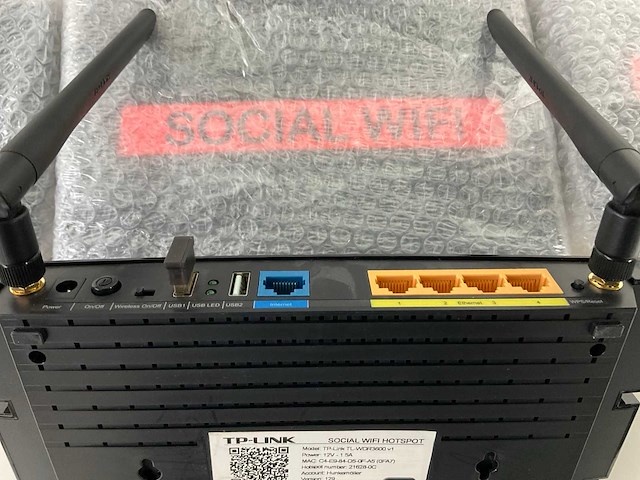 Tp link n600 tl-wdr3600 switch (9x) - afbeelding 3 van  5