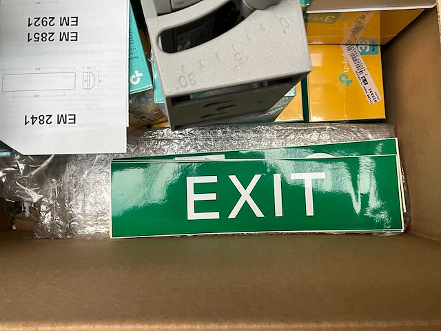 Tp-link tl-mr3020 3g/4g draadloze router (20x) - afbeelding 9 van  10