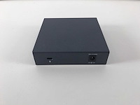 Tp-link (tl-sg105) 5-port gigabit desktop switches (new) (24x) - afbeelding 4 van  6