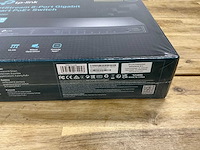 Tp-link tl-sg2008p jetstream 8-port gigabit smart poe+ switch - afbeelding 2 van  2