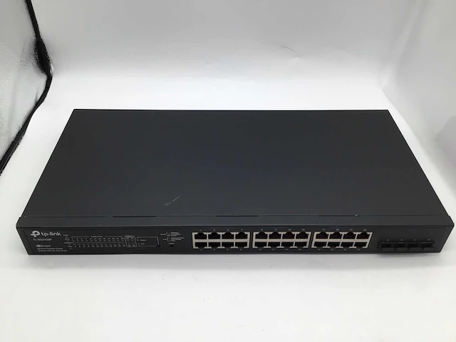 Tp-link tl-sg2428p jetstream omada 28 poort poe+ switch - afbeelding 1 van  2