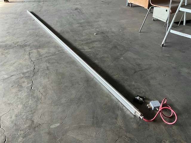 Tr electronic lp 38 4000 mm liniaire potentiometer (3x) - afbeelding 1 van  6