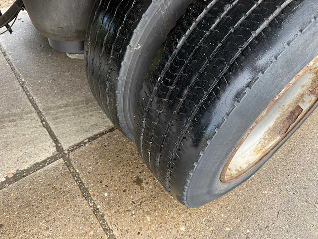 Tracon koel oplegger met laadklep - afbeelding 6 van  21