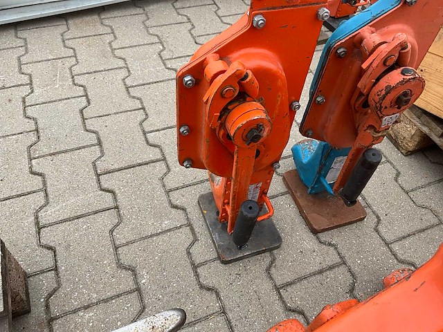 Tractel/steel jack/ cm bison top 5t/ sj50 dommekracht (4x) - afbeelding 10 van  12