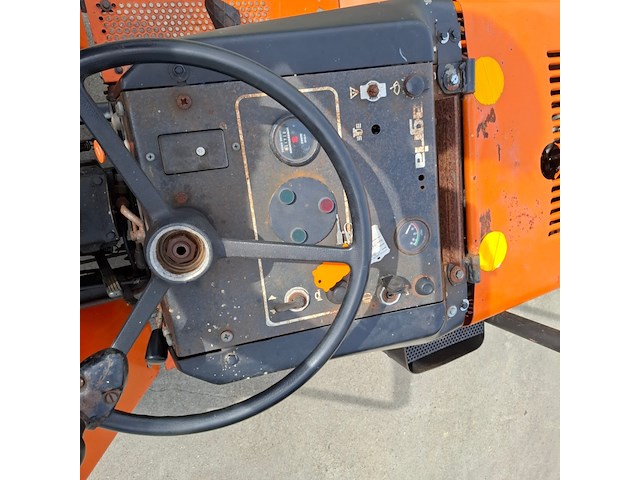 Tractor, agria, 4900, oranje, 1965 - afbeelding 19 van  31