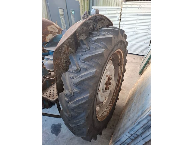 Tractor, fordson, major - afbeelding 19 van  30