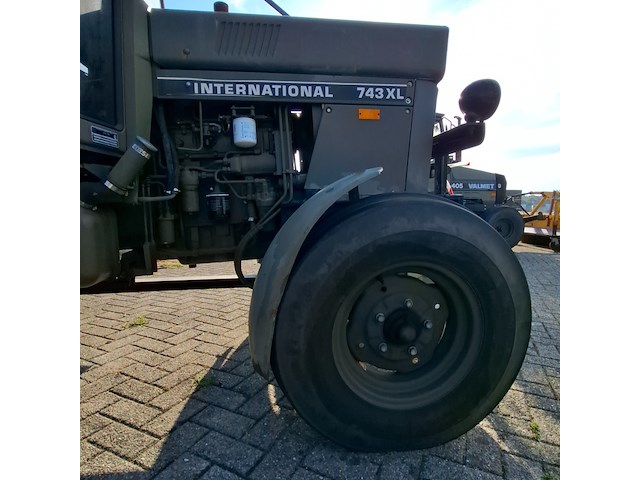 Tractor, international, 743xl, 1985 - afbeelding 34 van  40