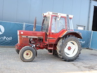 Tractor international 845 xl diesel 60kw 1982 (marge) - afbeelding 1 van  1