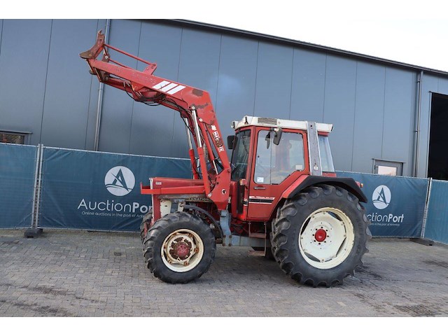 Tractor international 845axl diesel 60kw 1982 (marge) - afbeelding 1 van  1