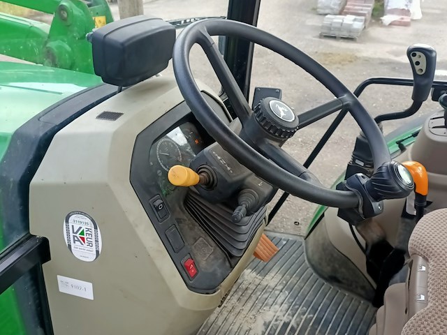 Tractor, john deere, 5085m met voorlader h310, 2015 - afbeelding 6 van  37