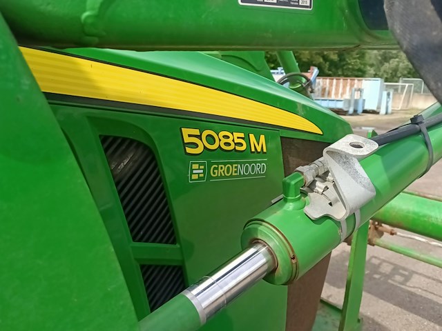 Tractor, john deere, 5085m met voorlader h310, 2015 - afbeelding 19 van  37