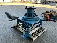 Tractor kraanopbouw draaikrans - afbeelding 1 van  6