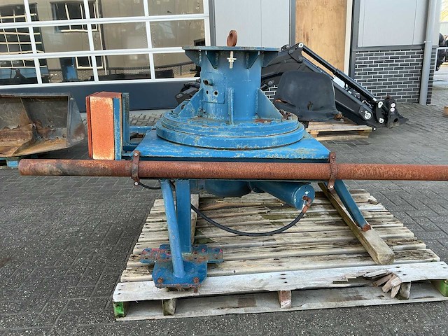 Tractor kraanopbouw draaikrans - afbeelding 2 van  6