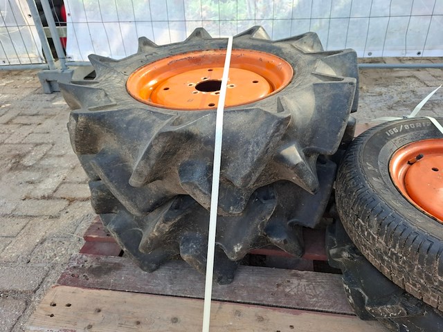Tractor, kubota, b7001 - afbeelding 11 van  19