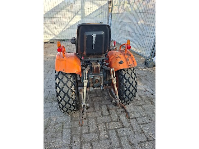 Tractor, kubota, b7001 - afbeelding 13 van  19