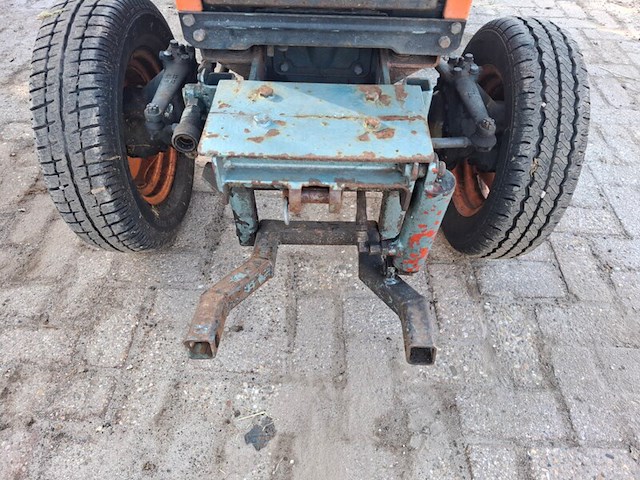 Tractor, kubota, b7001 - afbeelding 17 van  19