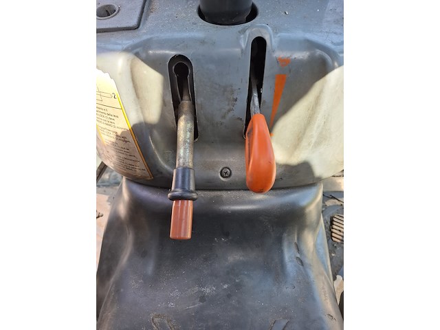 Tractor met hydraulische arm, mccormick, f95, 2008 - afbeelding 9 van  41