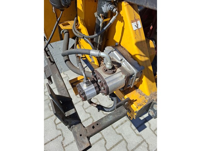 Tractor met hydraulische arm, mccormick, f95, 2008 - afbeelding 33 van  41
