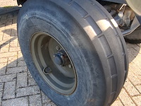 Tractor met veegrol, valmet, 405gl, 1988 - afbeelding 4 van  35