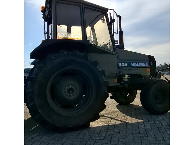 Tractor met veegrol, valmet, 405gl, 1988 - afbeelding 31 van  35