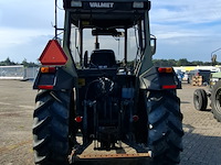 Tractor met veegrol, valmet, 405gl, 1988 - afbeelding 32 van  35