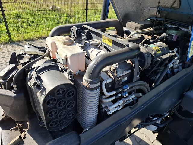 Tractor, new holland, t4.85f, 2015 - afbeelding 15 van  37