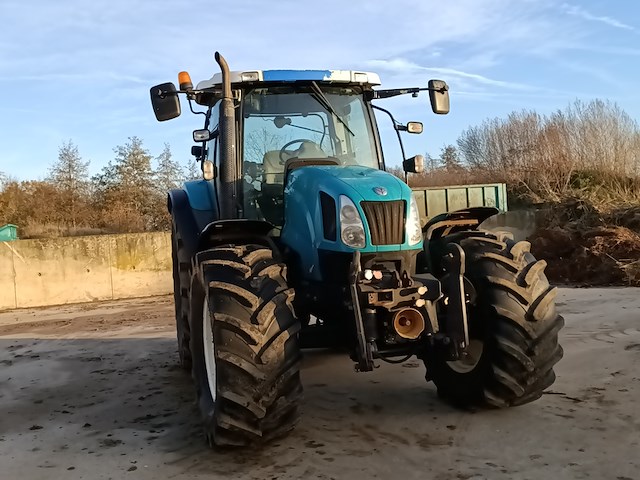 Tractor new holland, ts135a, bouwjaar 2007 - afbeelding 2 van  39