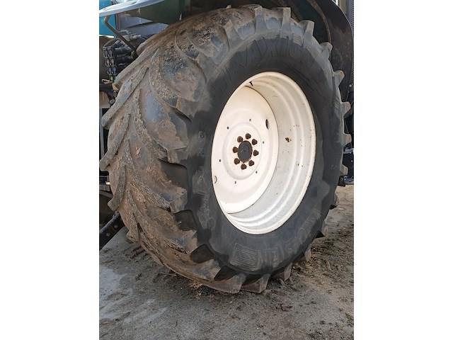 Tractor new holland, ts135a, bouwjaar 2007 - afbeelding 28 van  39