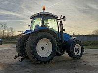 Tractor new holland, ts135a, bouwjaar 2007 - afbeelding 36 van  39