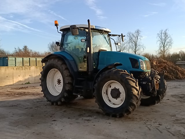 Tractor new holland, ts135a, bouwjaar 2007 - afbeelding 38 van  39