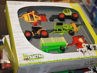 Tractor set groen 1x in ds 16 - afbeelding 2 van  3