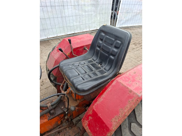 Tractor valpadana, 4rm 330 - afbeelding 2 van  14