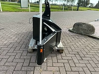 Tractorbumper sw1000 voorladers en accessoires - afbeelding 12 van  18