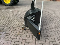 Tractorbumper sw1000 voorladers en accessoires - afbeelding 17 van  18