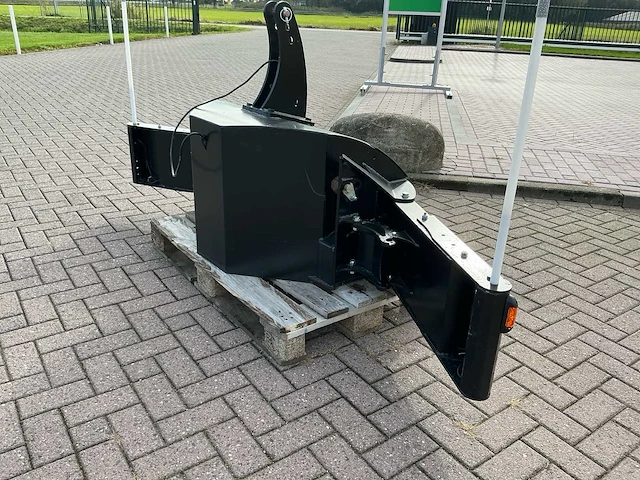 Tractorbumper sw1000 voorladers en accessoires - afbeelding 14 van  18