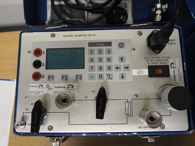 Tradinco - pressure calibrator (2x 2195 & 1x 2095) - afbeelding 4 van  6