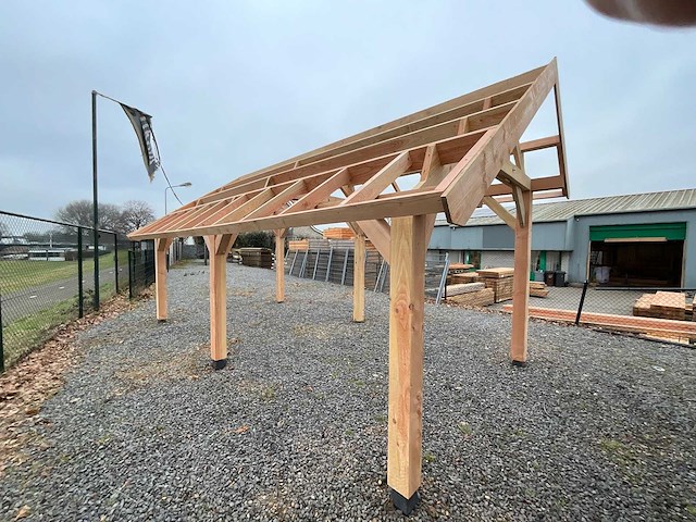 Traditionele douglas kapschuur 560x360x325 cm - afbeelding 16 van  16