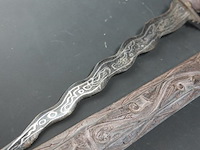 Traditionele indonesische keris (of kris) - afbeelding 4 van  7