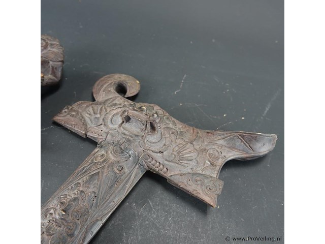 Traditionele indonesische keris (of kris) - afbeelding 5 van  7