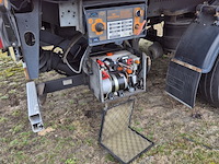 Trailer, saxas - afbeelding 7 van  10