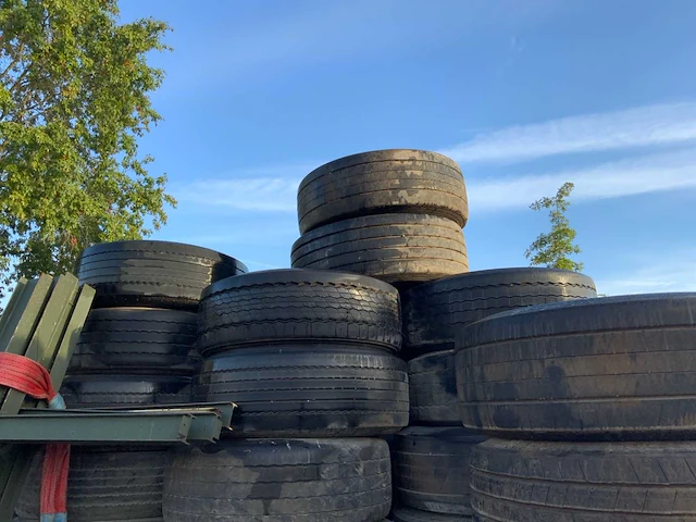 Trailer wiel (70x) - afbeelding 3 van  12