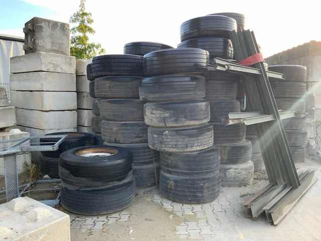 Trailer wiel (70x) - afbeelding 10 van  12