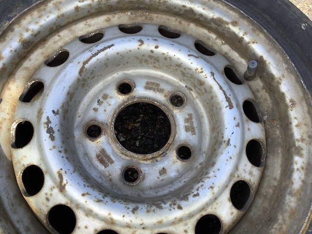 Trailermaxx 195x50r13c band met velg - afbeelding 6 van  6